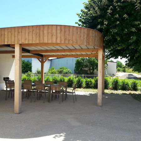 Gite Du Domaine Du Haut Perron Villa Thesee Bagian luar foto