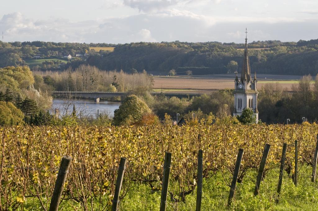 Gite Du Domaine Du Haut Perron Villa Thesee Bagian luar foto